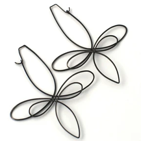 Gypsy earrings with round loops in silver
