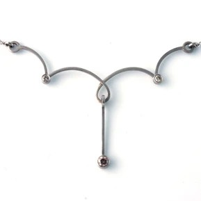 White gold necklace with coffee diamonds